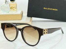Picture of Balenciga Sunglasses _SKUfw56829189fw